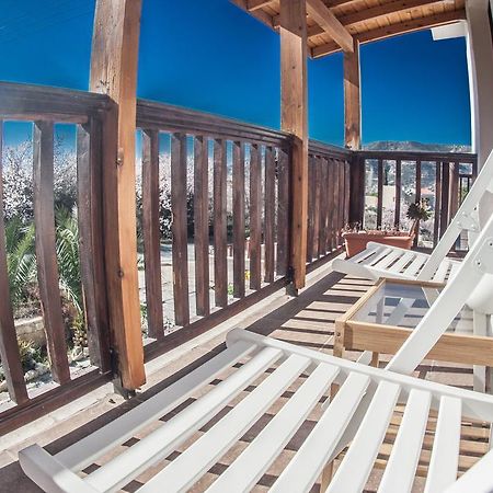 הוילה Lania Royal Oak House By Trulycyprus מראה חיצוני תמונה
